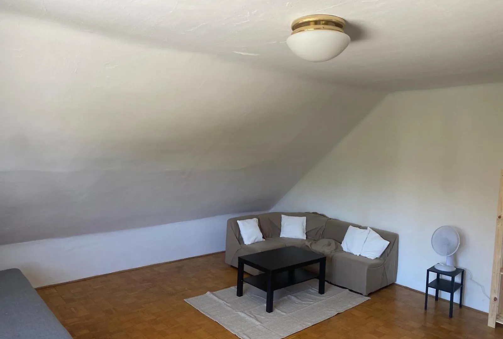 Apartment For 6 With Parking Ljubljana Slovenia